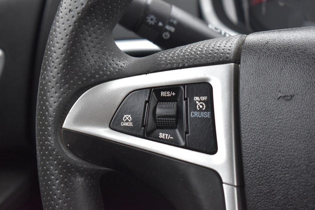 2017 Chevrolet Equinox Image 17