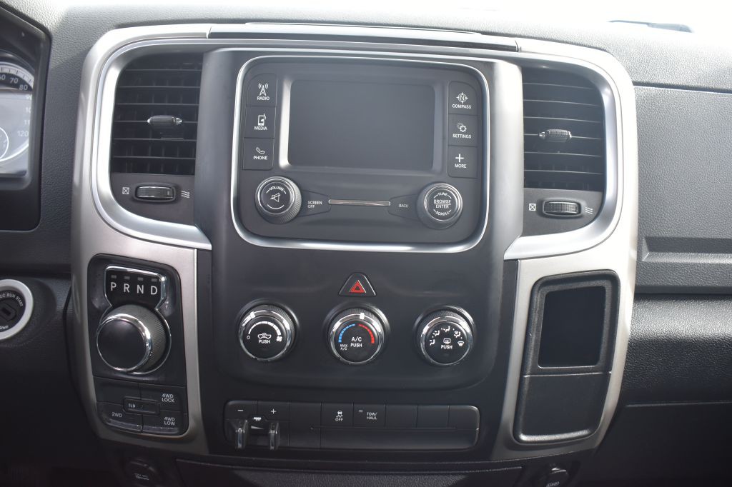 2017 RAM 1500 Image 15