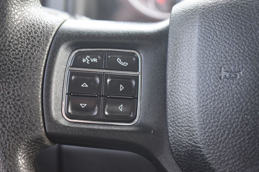 2017 RAM 1500 Image 18