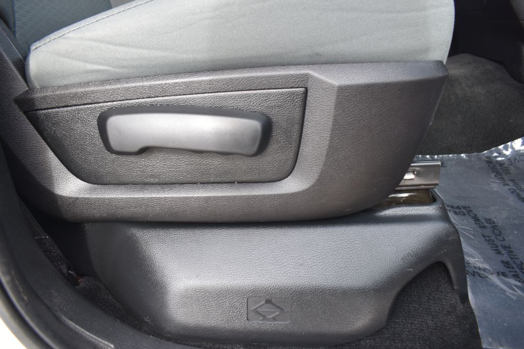 2017 RAM 1500 Image 25