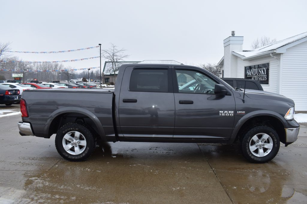 2017 RAM 1500 Image 2