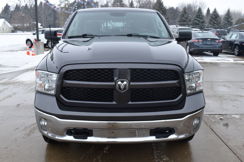 2017 RAM 1500 Image 8