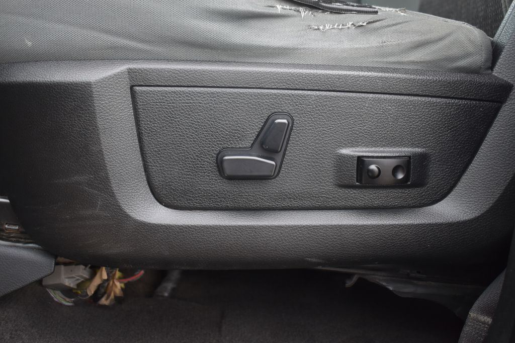 2017 RAM 1500 Image 11