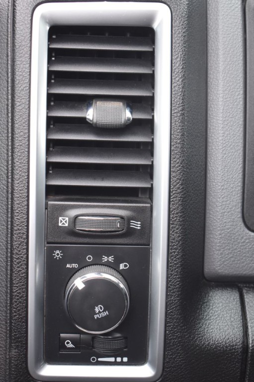 2017 RAM 1500 Image 19