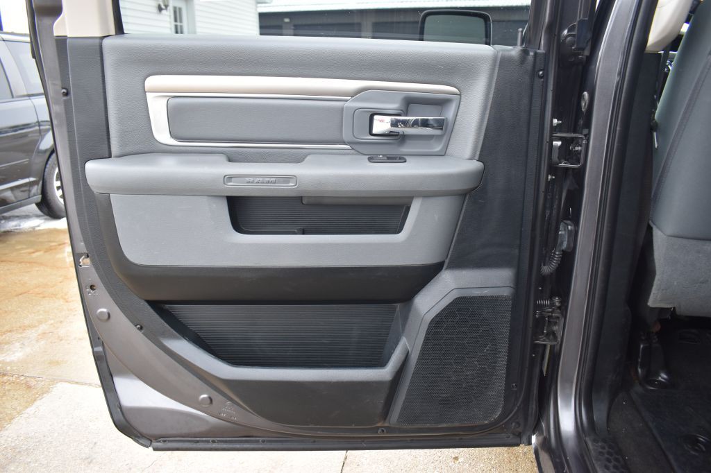 2017 RAM 1500 Image 20