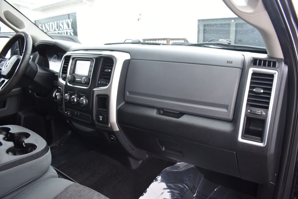 2017 RAM 1500 Image 28