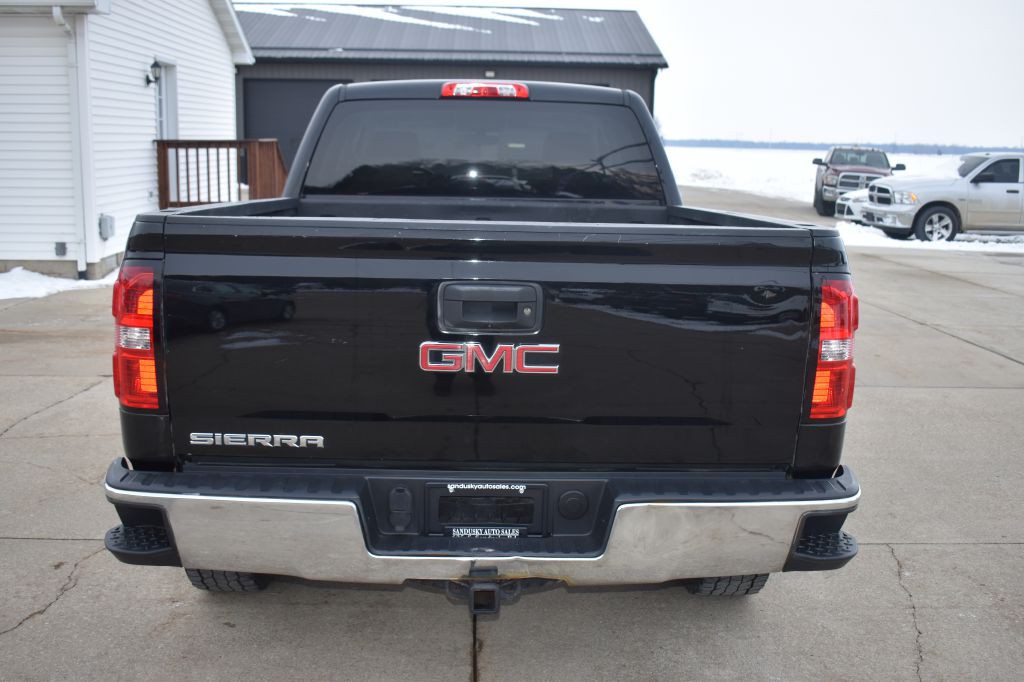 2018 GMC Sierra Image 4