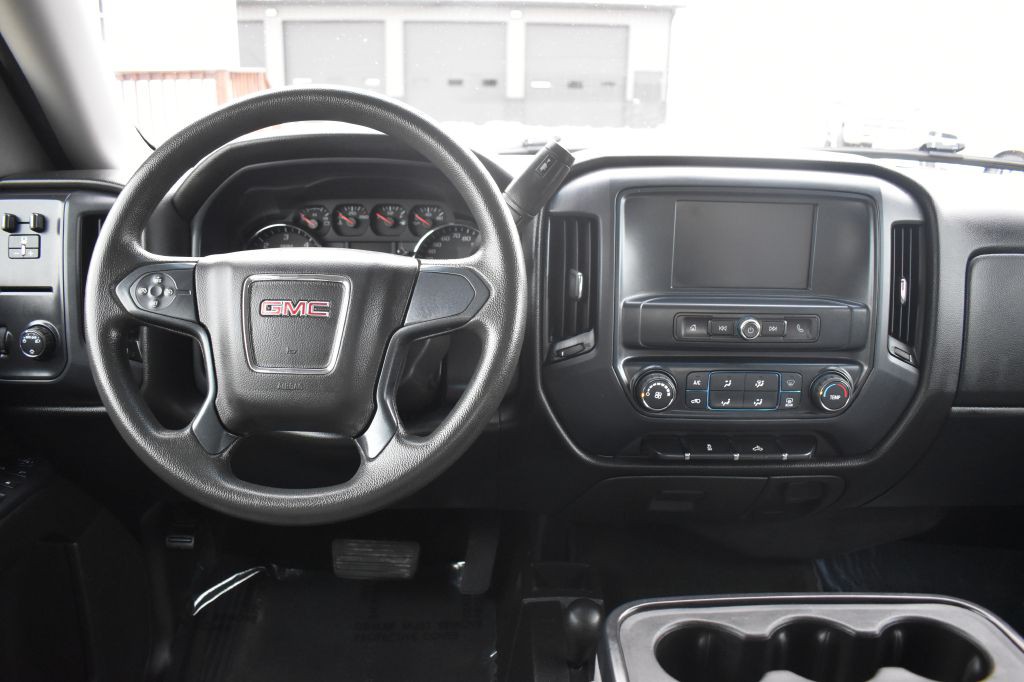 2018 GMC Sierra Image 14