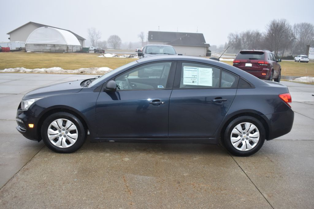 2015 Chevrolet Cruze Image 6
