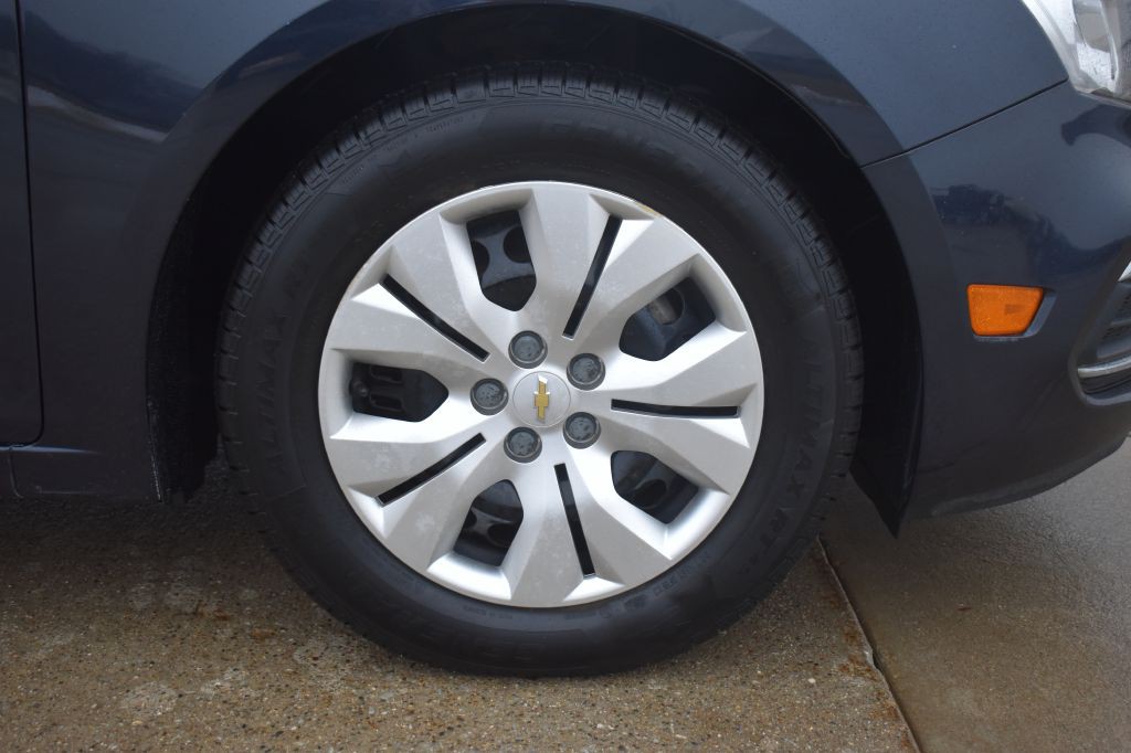 2015 Chevrolet Cruze Image 9