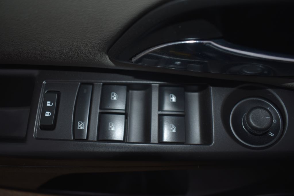 2015 Chevrolet Cruze Image 11