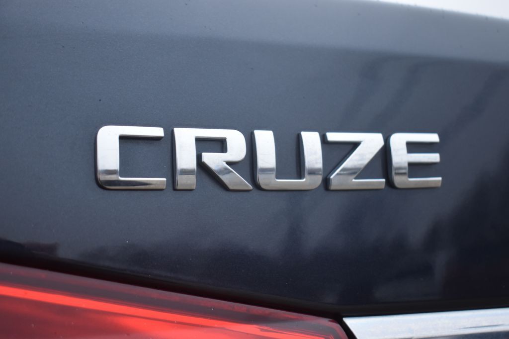 2015 Chevrolet Cruze Image 29