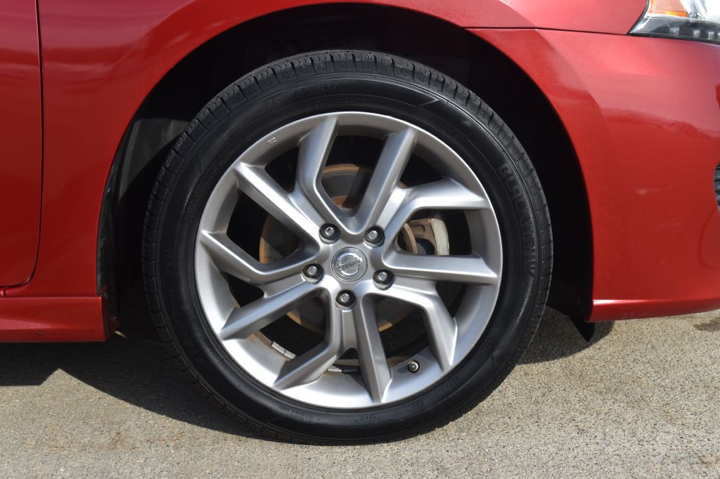 2014 Nissan Sentra Image 8