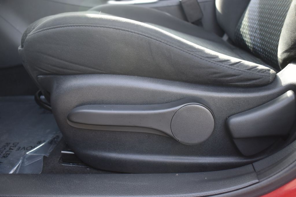 2014 Nissan Sentra Image 11