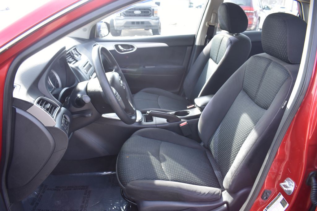 2014 Nissan Sentra Image 12