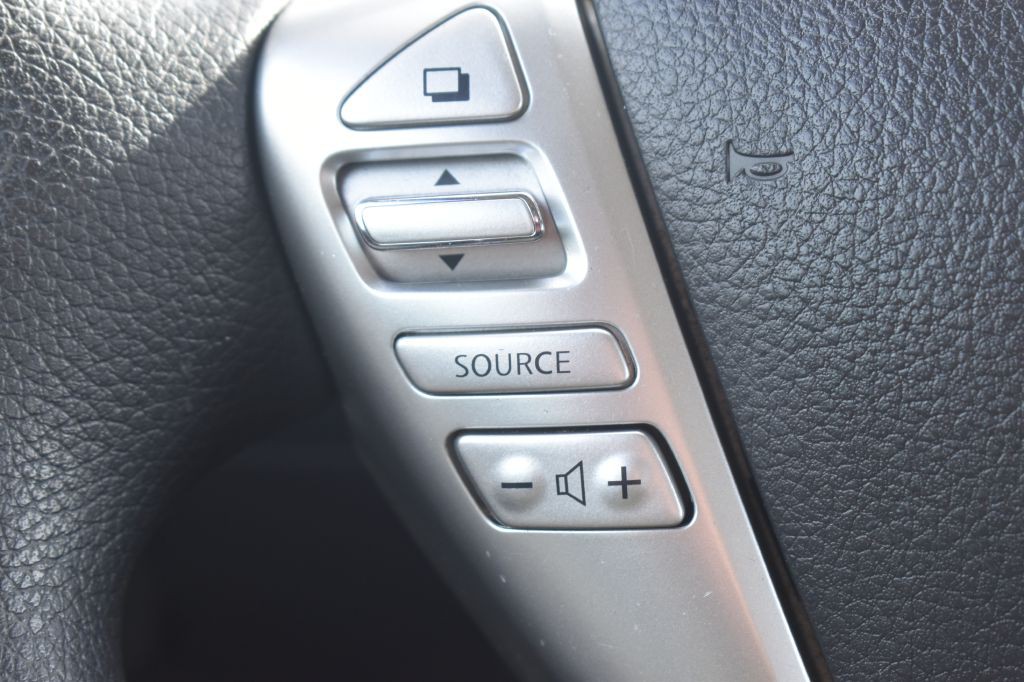 2014 Nissan Sentra Image 17