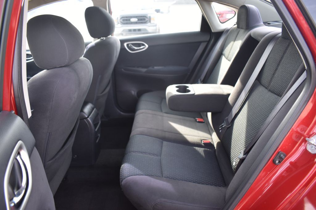 2014 Nissan Sentra Image 19
