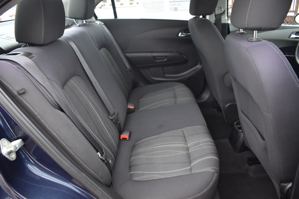 2015 Chevrolet Sonic Image 23