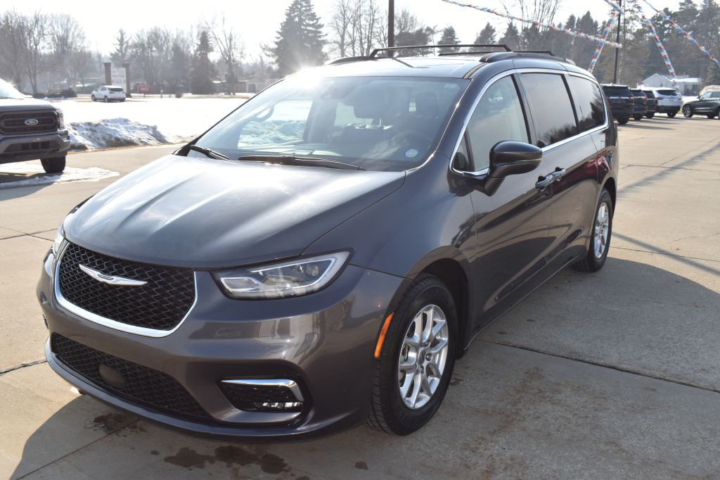 2022 Chrysler Pacifica Image 7