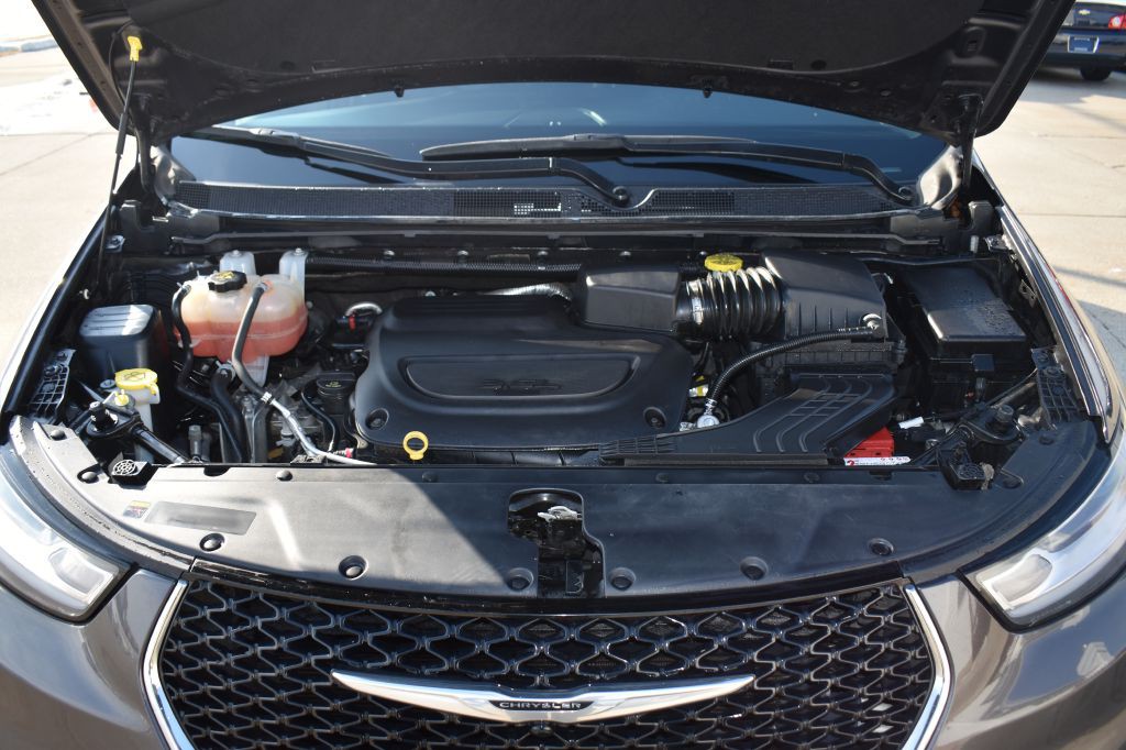 2022 Chrysler Pacifica Image 25