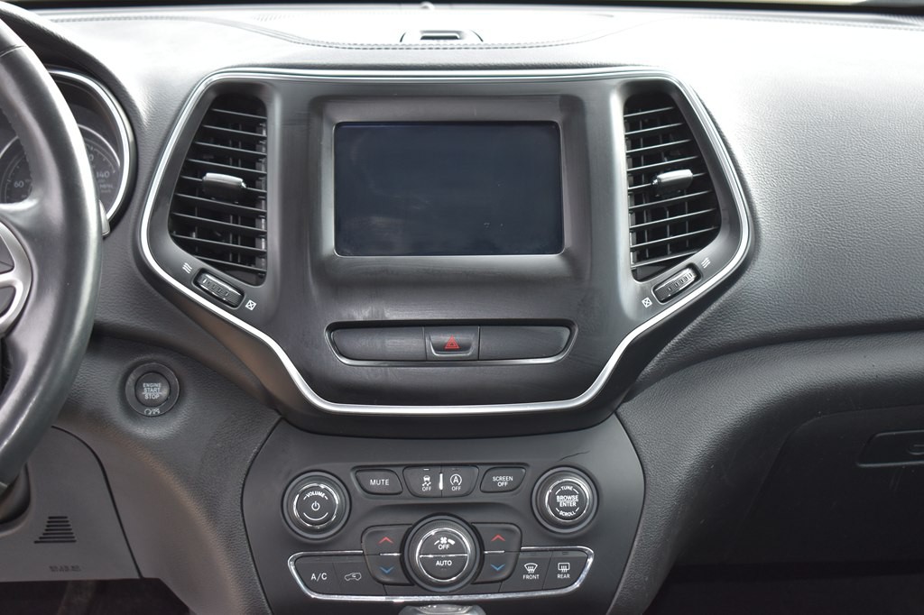 2019 Jeep Cherokee Image 18