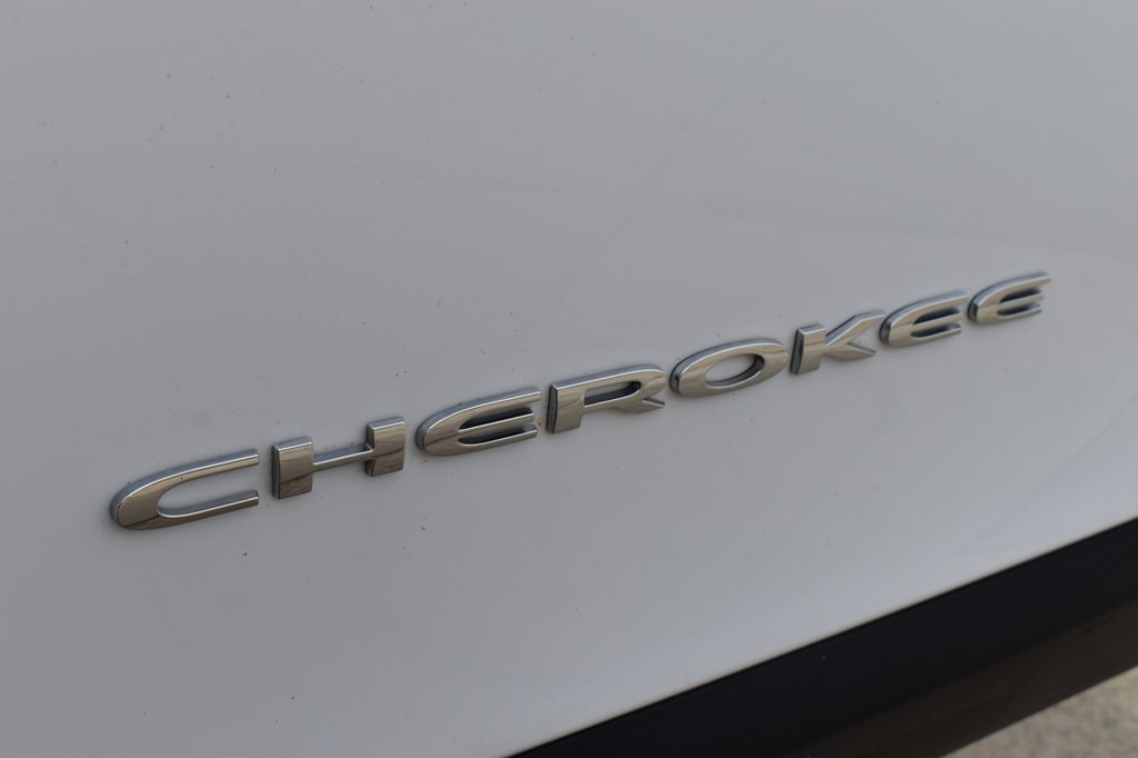 2019 Jeep Cherokee Image 23