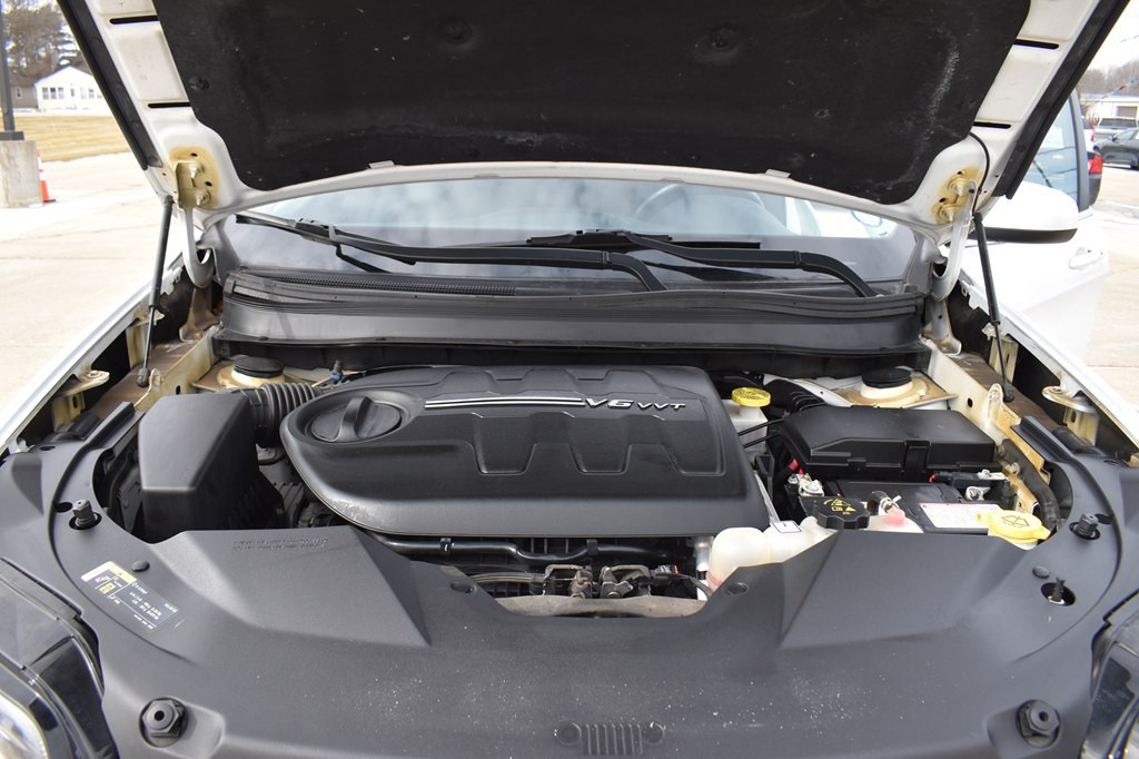 2019 Jeep Cherokee Image 24