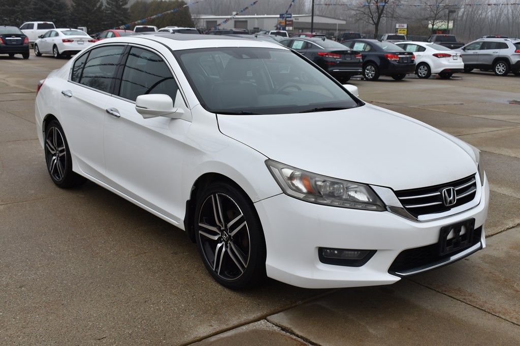 2014 Honda Accord Image 1
