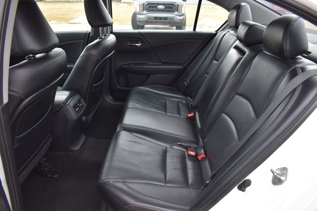 2014 Honda Accord Image 20