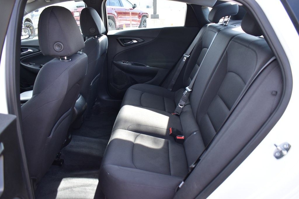 2022 Chevrolet Malibu Image 19