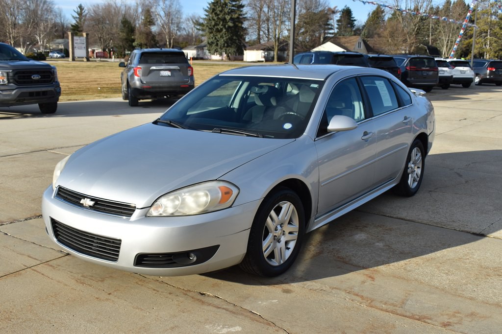 2011 Chevrolet Impala Image 7