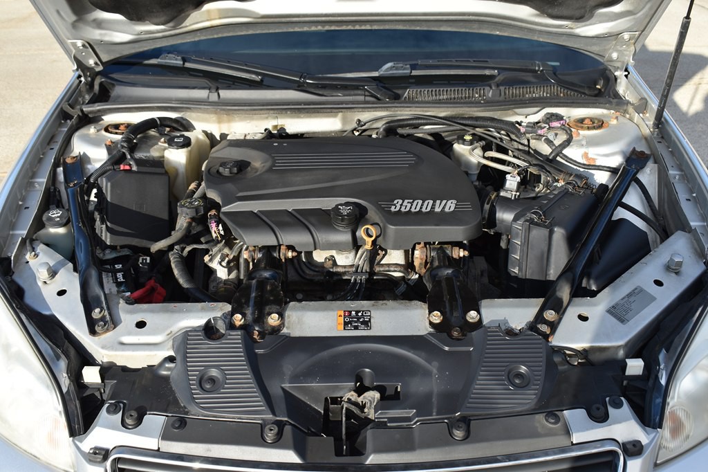 2011 Chevrolet Impala Image 26