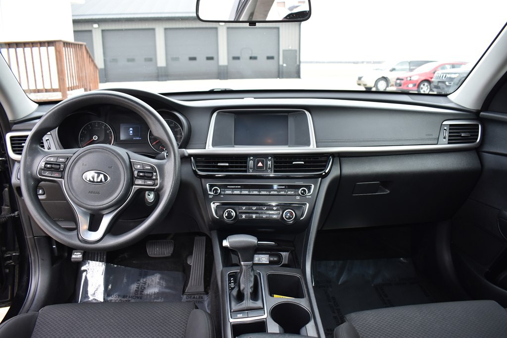 2018 Kia Optima Image 18