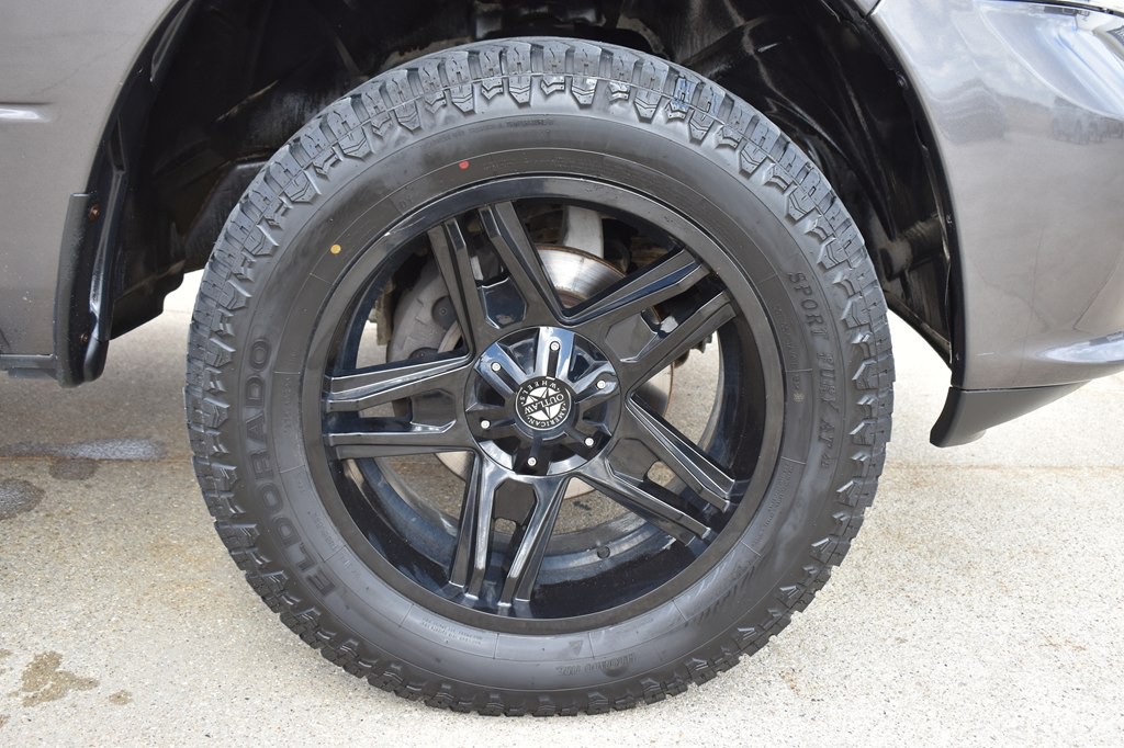 2017 RAM 1500 Image 9