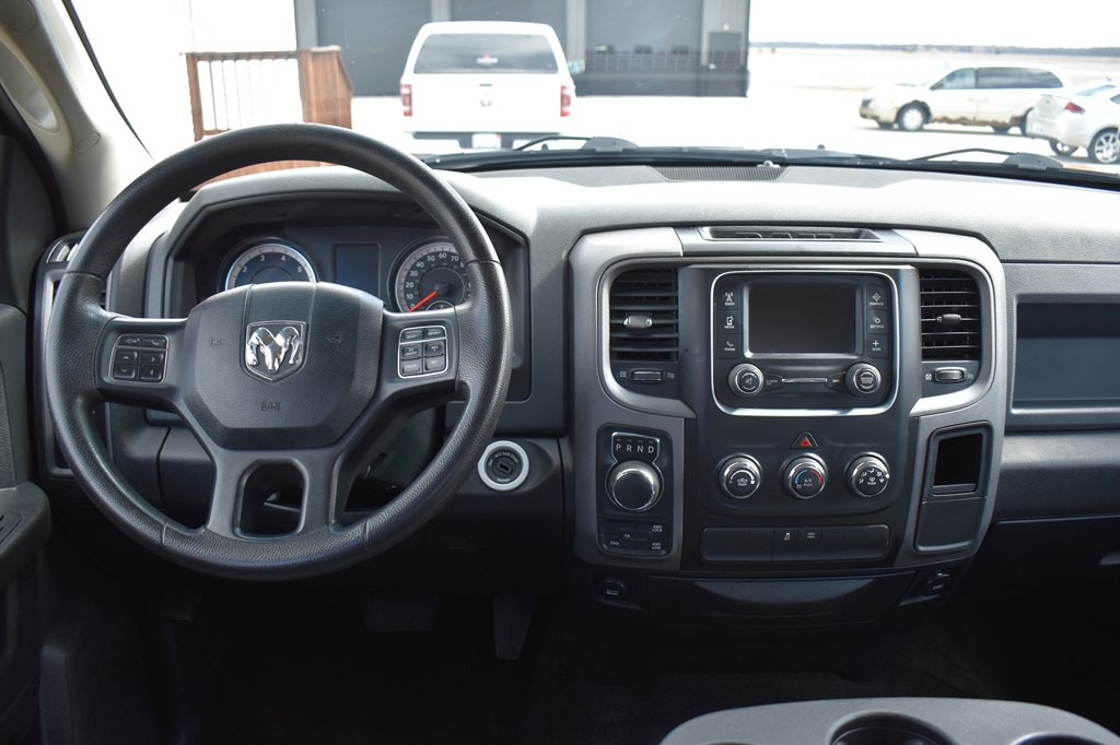 2017 RAM 1500 Image 15