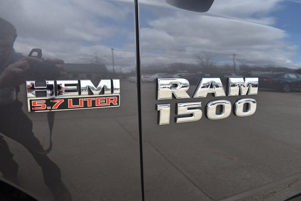 2017 RAM 1500 Image 29