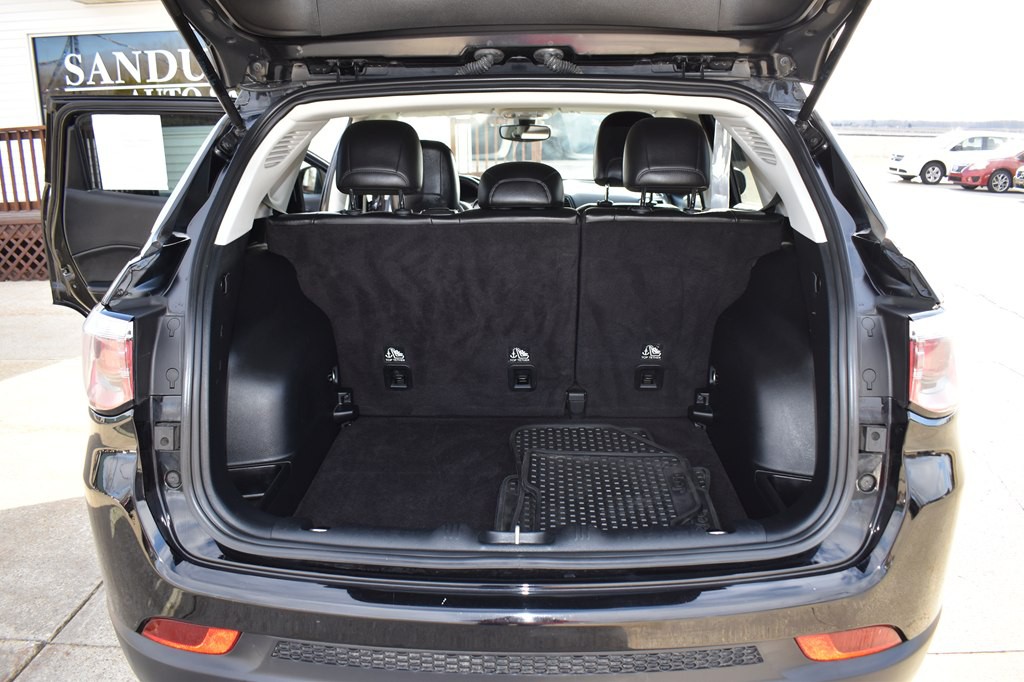 2018 Jeep Compass Image 13
