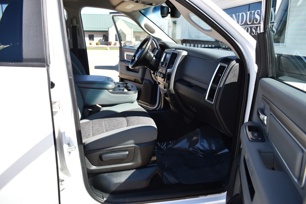 2017 RAM 1500 Image 18