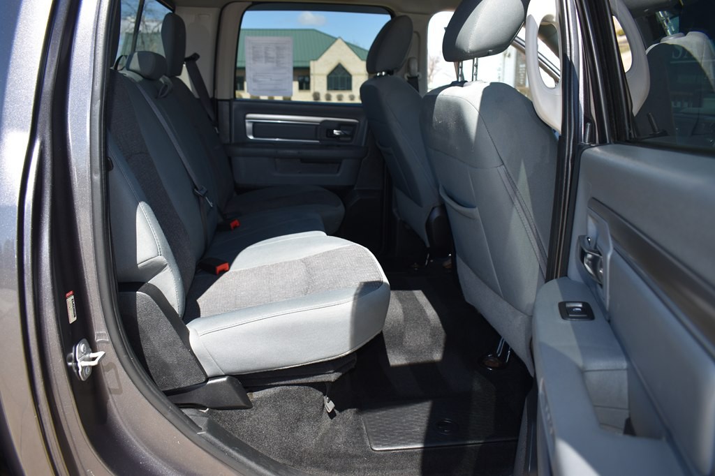2017 RAM 1500 Image 15