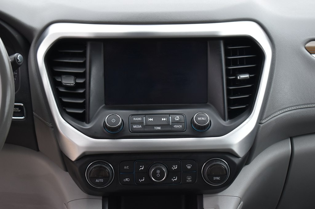 2019 GMC Acadia Image 16