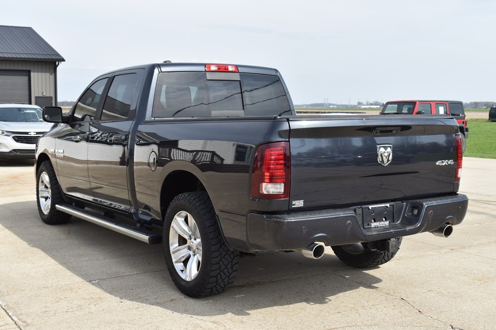 2016 RAM 1500 Image 5