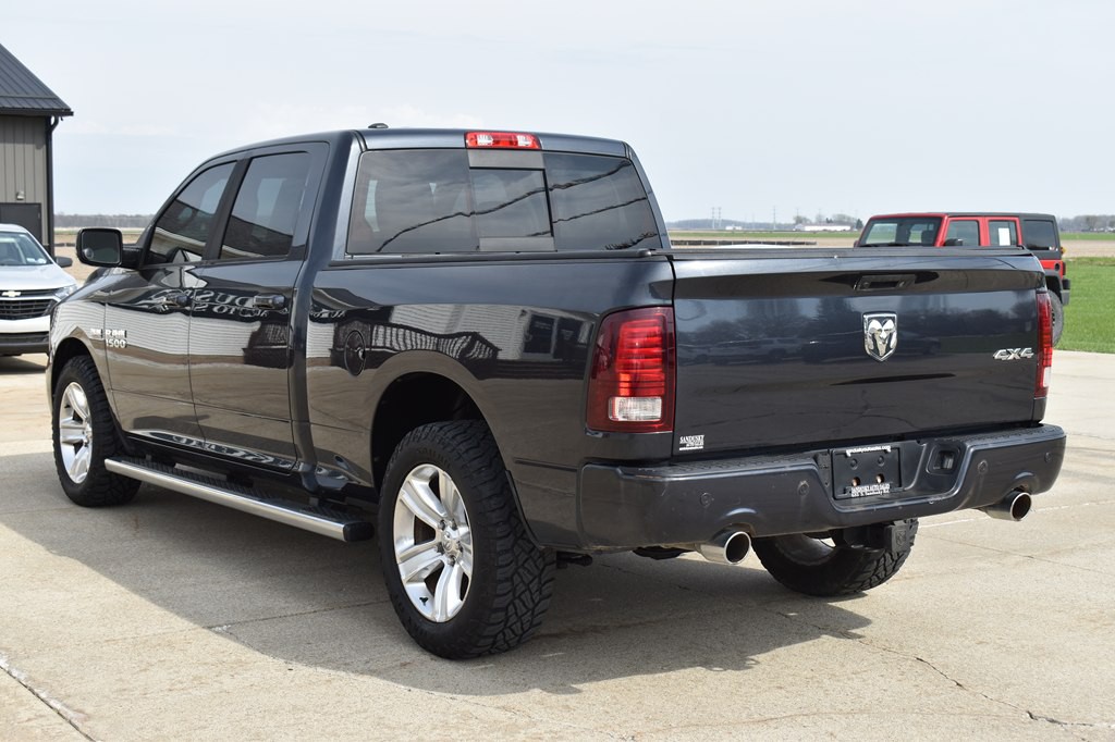 2016 RAM 1500 Image 11