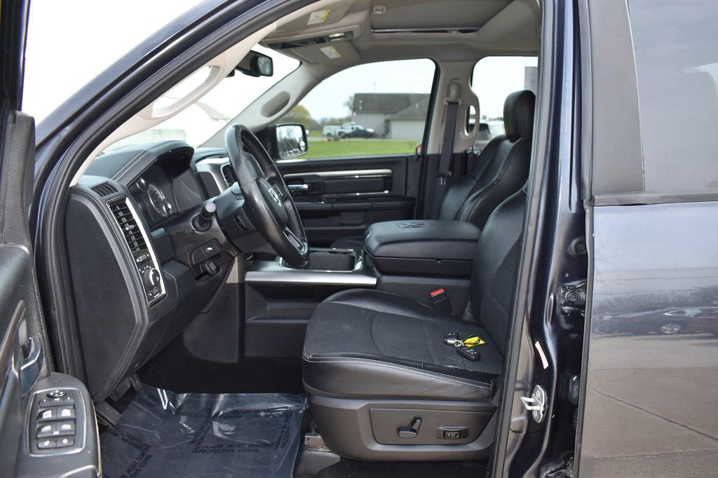 2016 RAM 1500 Image 16