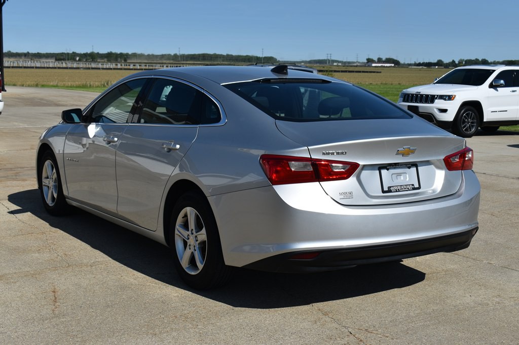 2020 Chevrolet Malibu Image 5