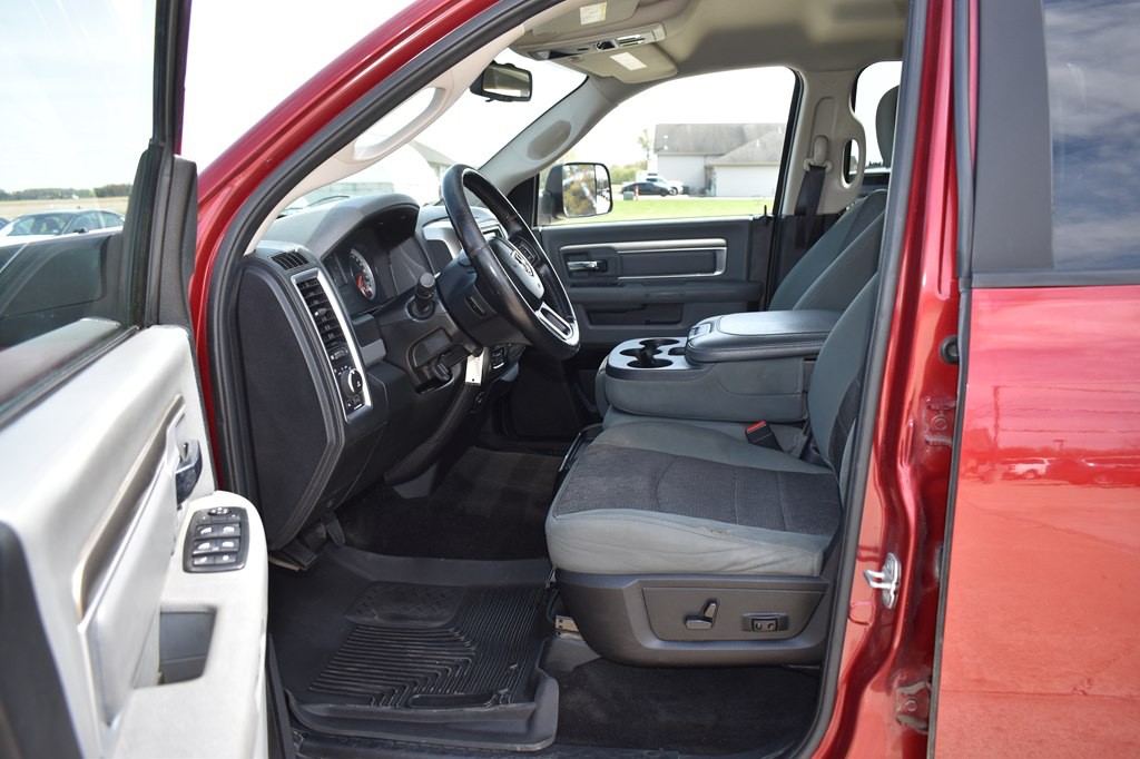 2014 RAM 1500 Image 11