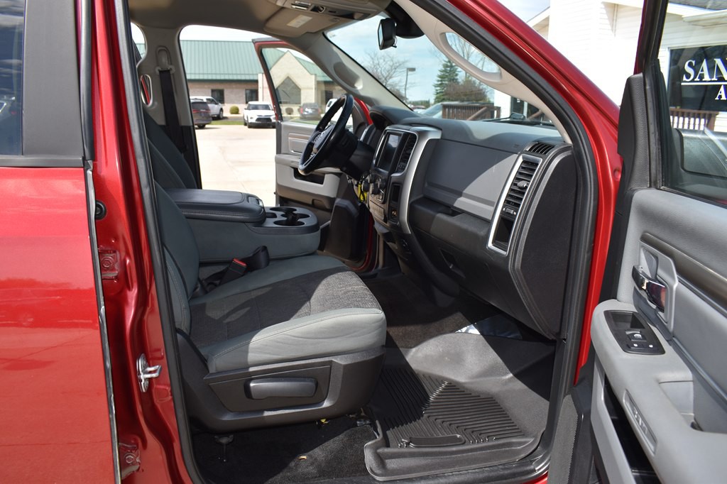 2014 RAM 1500 Image 16