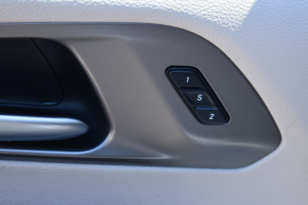 2019 Chrysler Pacifica Image 25