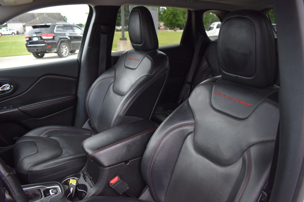 2019 Jeep Cherokee Image 11