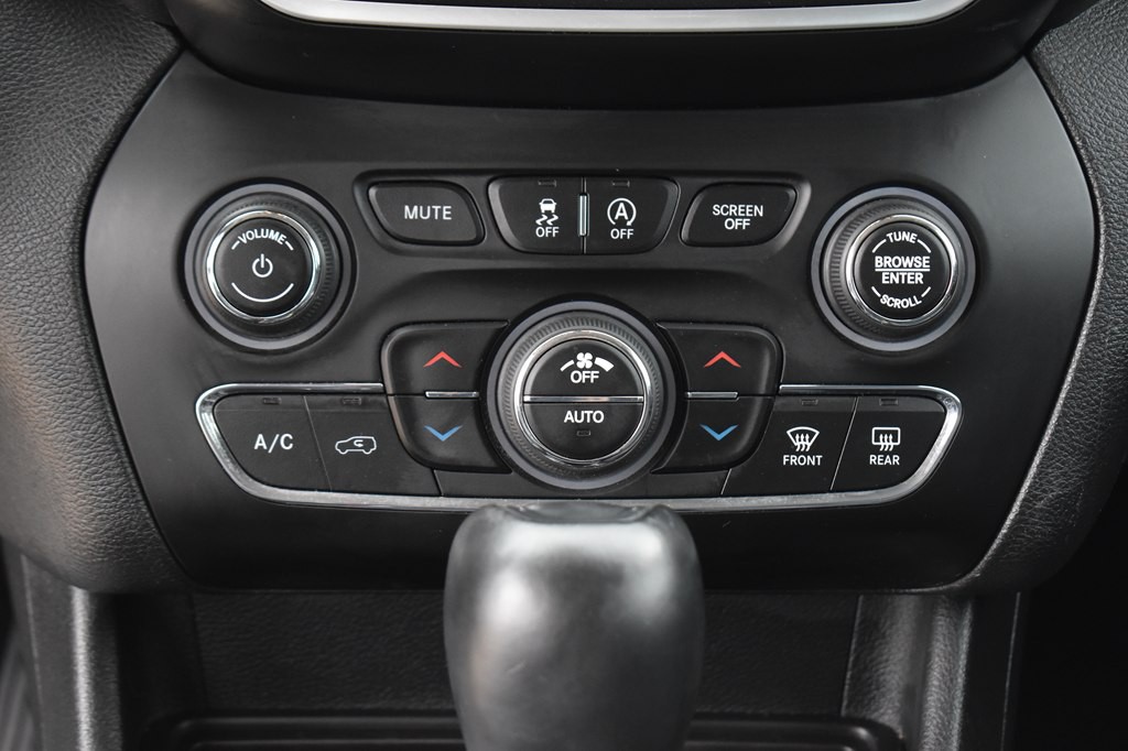 2019 Jeep Cherokee Image 22