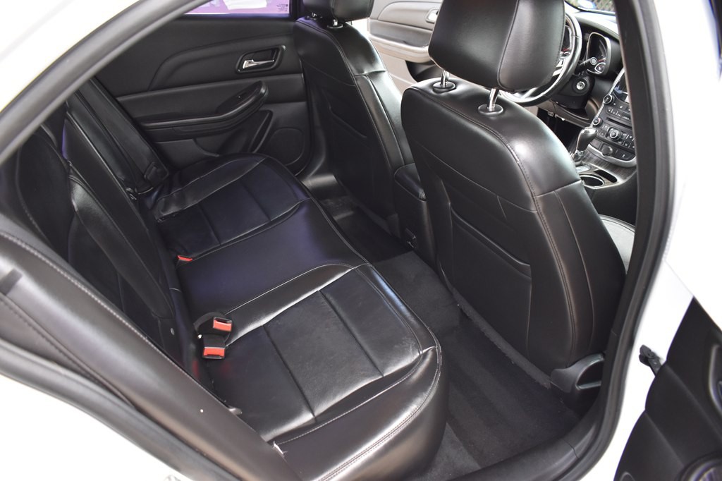 2015 Chevrolet Malibu Image 15